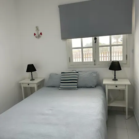 Amuley Apartment *